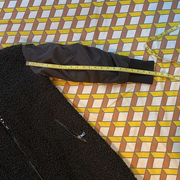 Womens NVLT Berber Fleece Black MidLength Zip Up Coat Large Fashion Buckle Neck - Picture 5 of 15